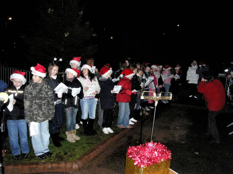 Christmas Lights Switch On 2008