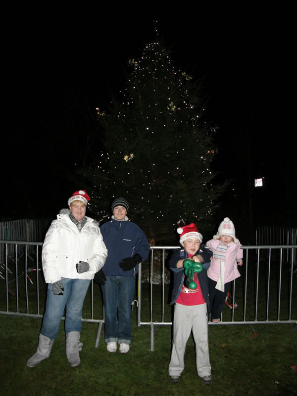 Christmas Lights Switch On 2008