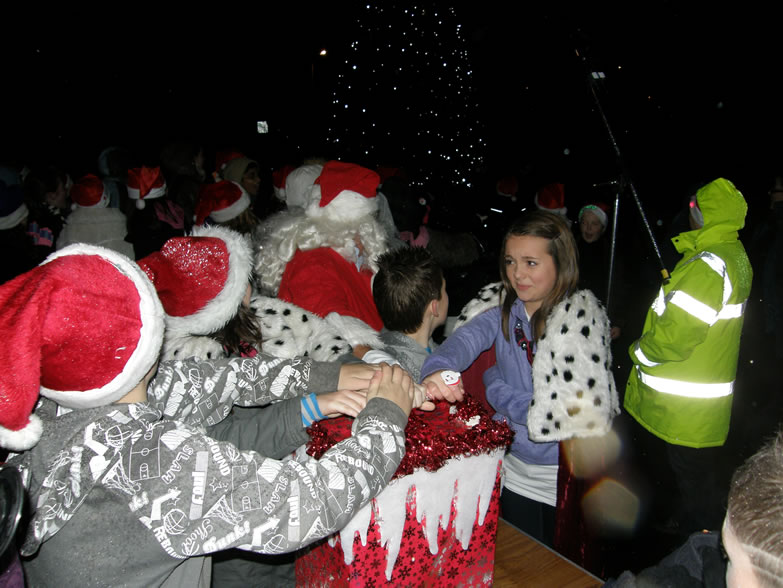Christmas Lights Switch On 2009