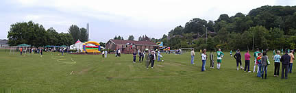 GalaDayPan.jpg (140kb)